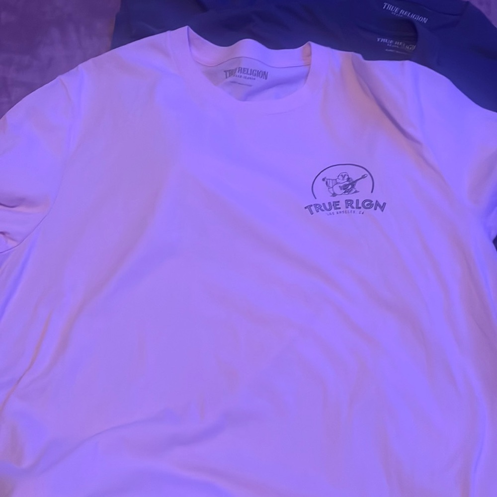 True religion men shirt